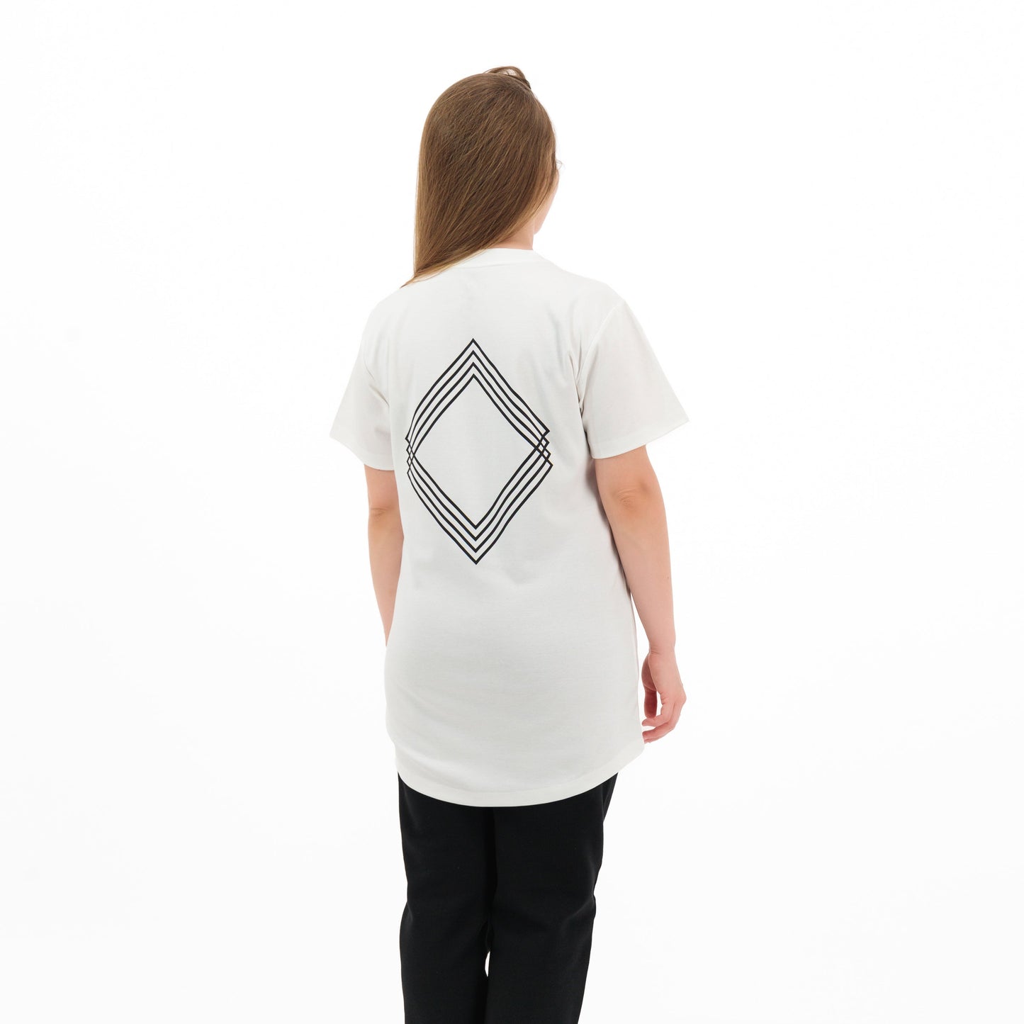 001_Unveiling Gem Tee